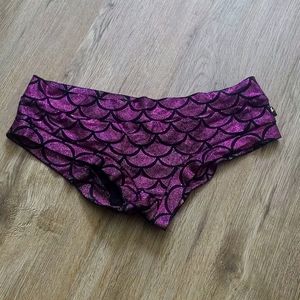Cleo pole shorts purple mermaid
